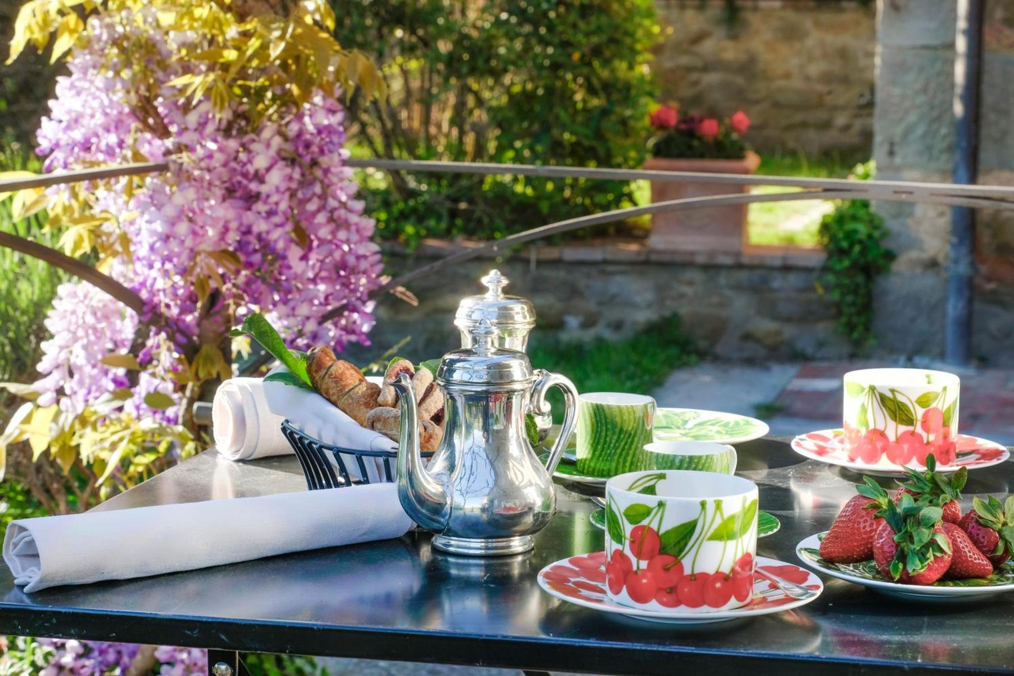 Il Falconiere Relais & Spa Cortona Esterno foto