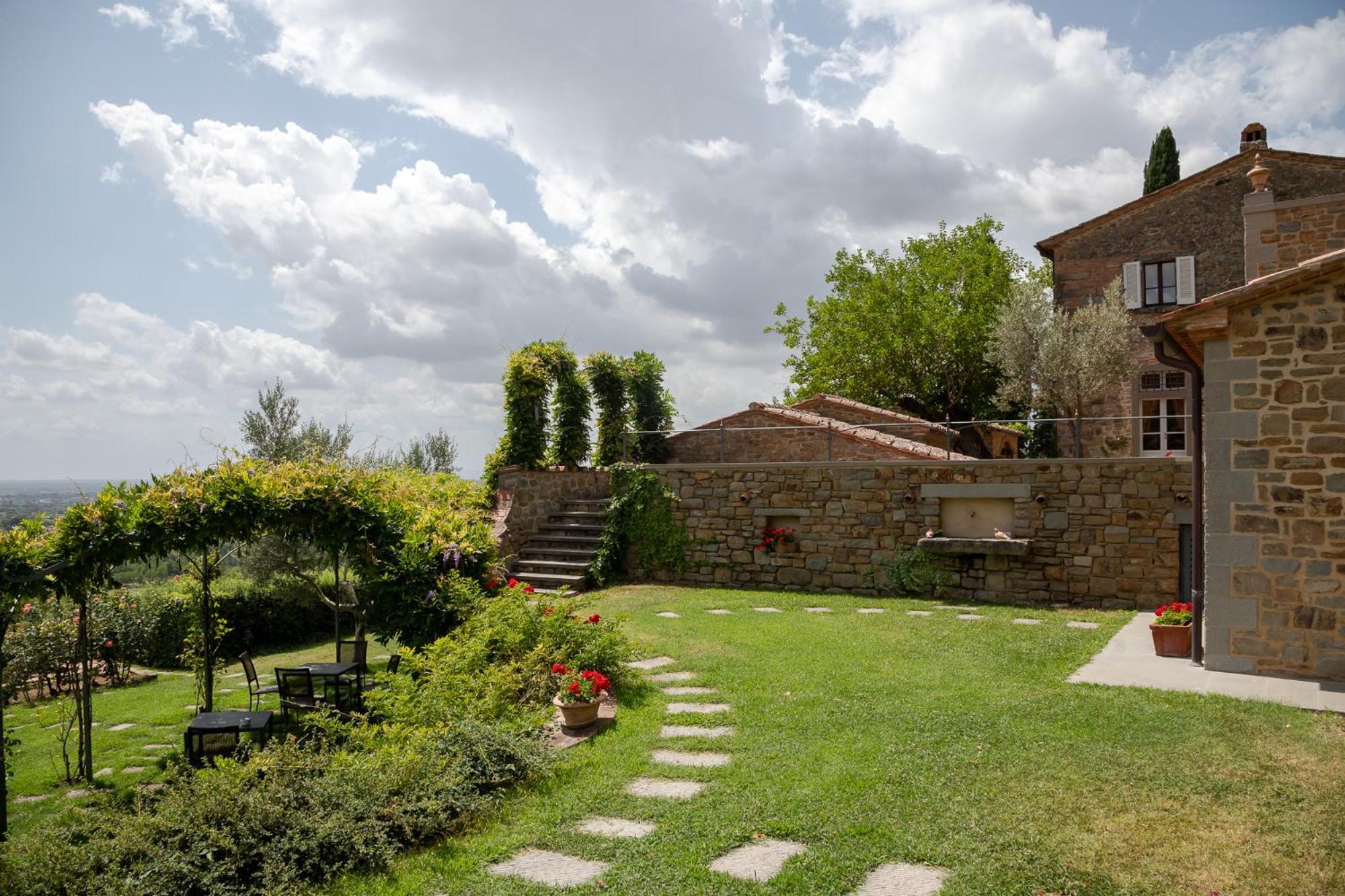 Il Falconiere Relais & Spa Cortona Esterno foto